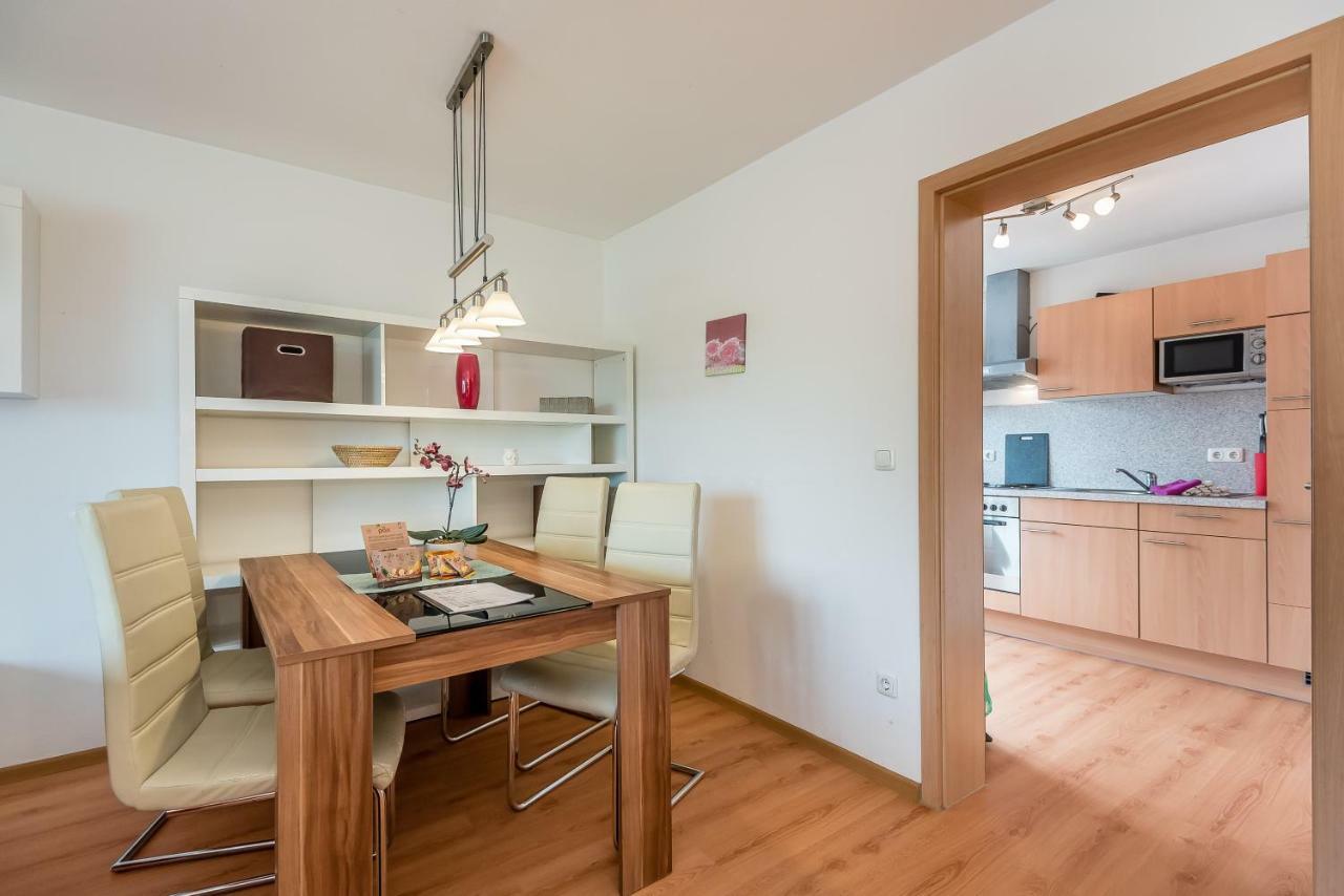 Apartmenthaus Am Erlbach Buch am Erlbach Εξωτερικό φωτογραφία