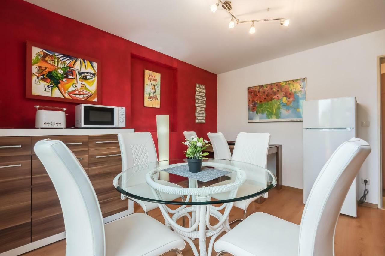 Apartmenthaus Am Erlbach Buch am Erlbach Εξωτερικό φωτογραφία