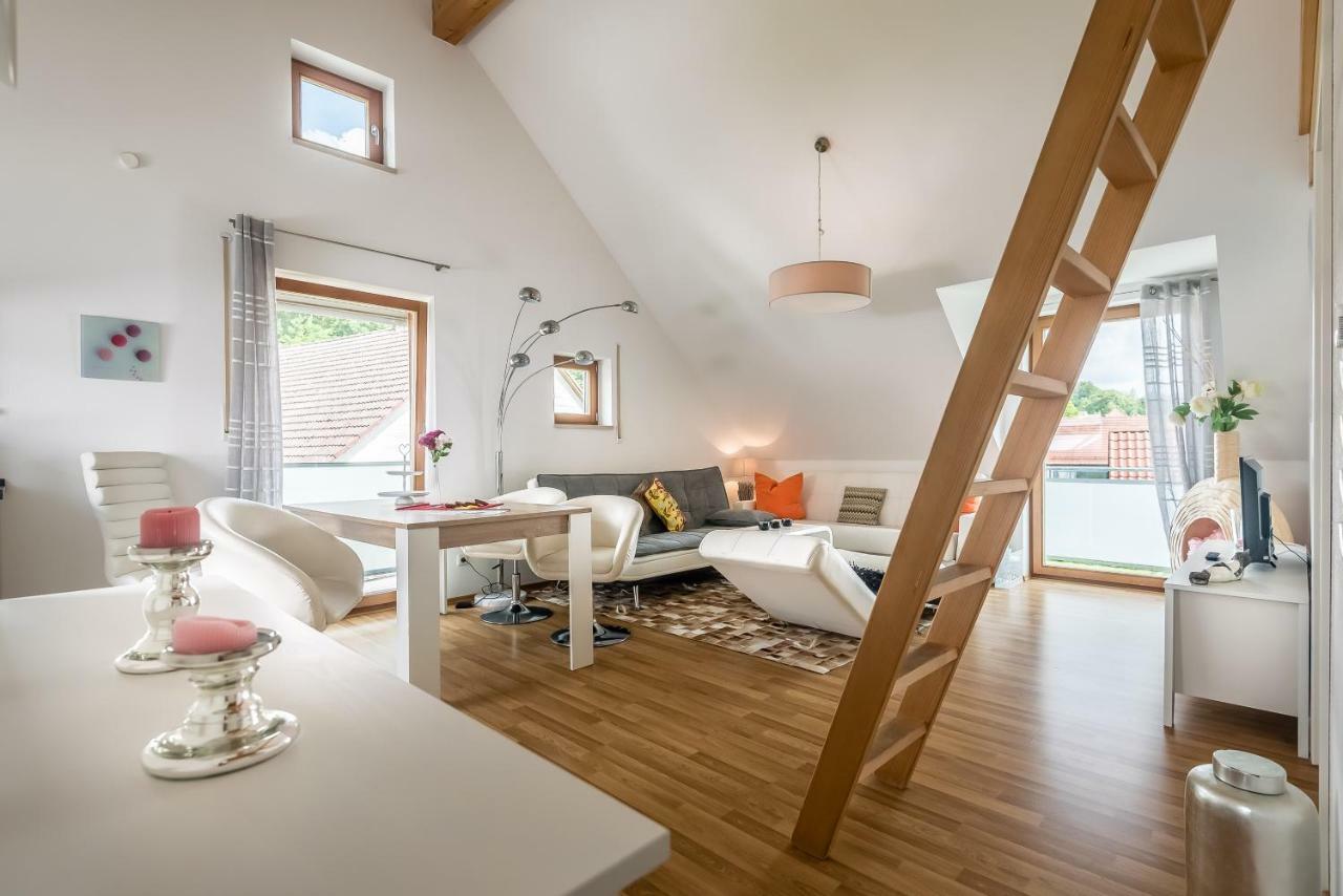 Apartmenthaus Am Erlbach Buch am Erlbach Εξωτερικό φωτογραφία